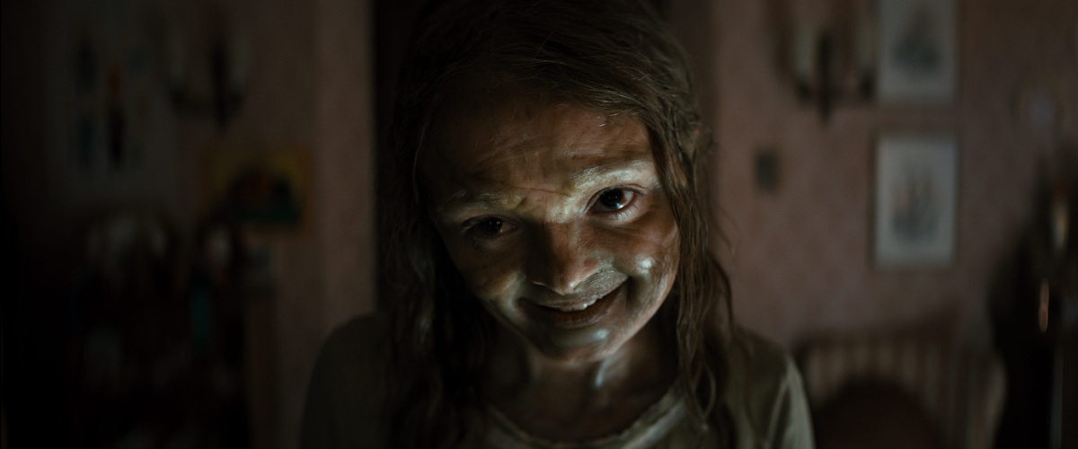 Katie (Natalie Grace) begins exhibiting increasingly disturbing behavior after her return in "Lee Cronin's The Mummy."