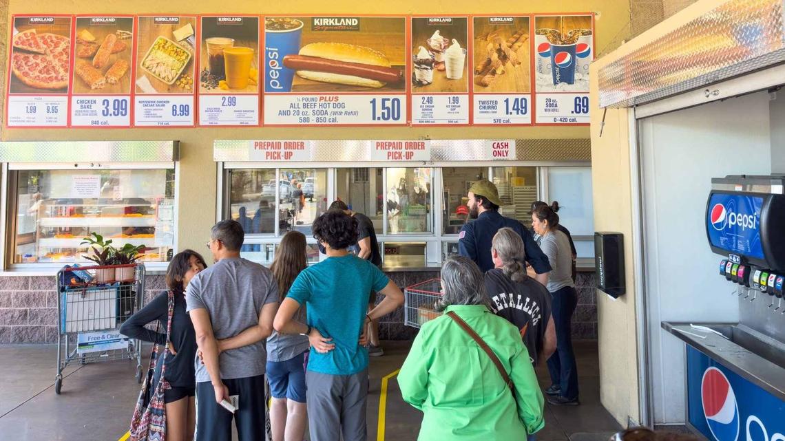Costco adds chicken strips to food court menu 