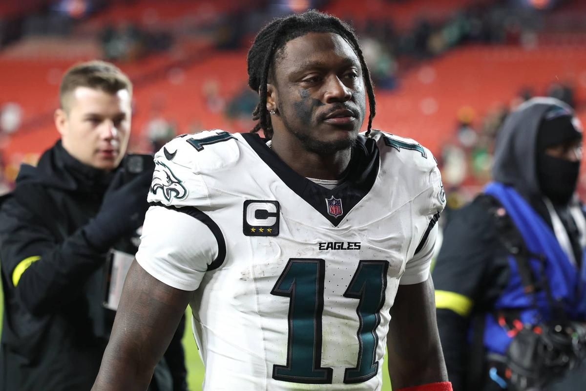  Dec 20, 2025; Landover, Maryland, USA; Philadelphia Eagles wide receiver A.J. Brown (11) leaves the field after the game against the Washington Commanders at Northwest Stadium. Mandatory Credit: Geoff Burke-Imagn Images 