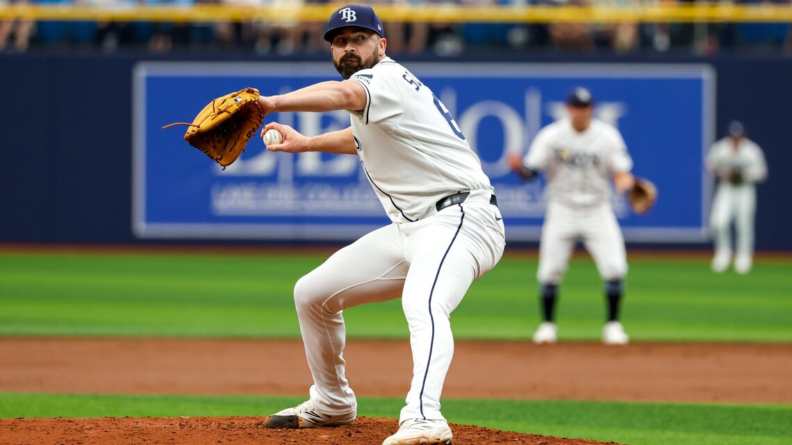 Rays finalize signing of IF Mateo, call up P Scholtens from minor leagues