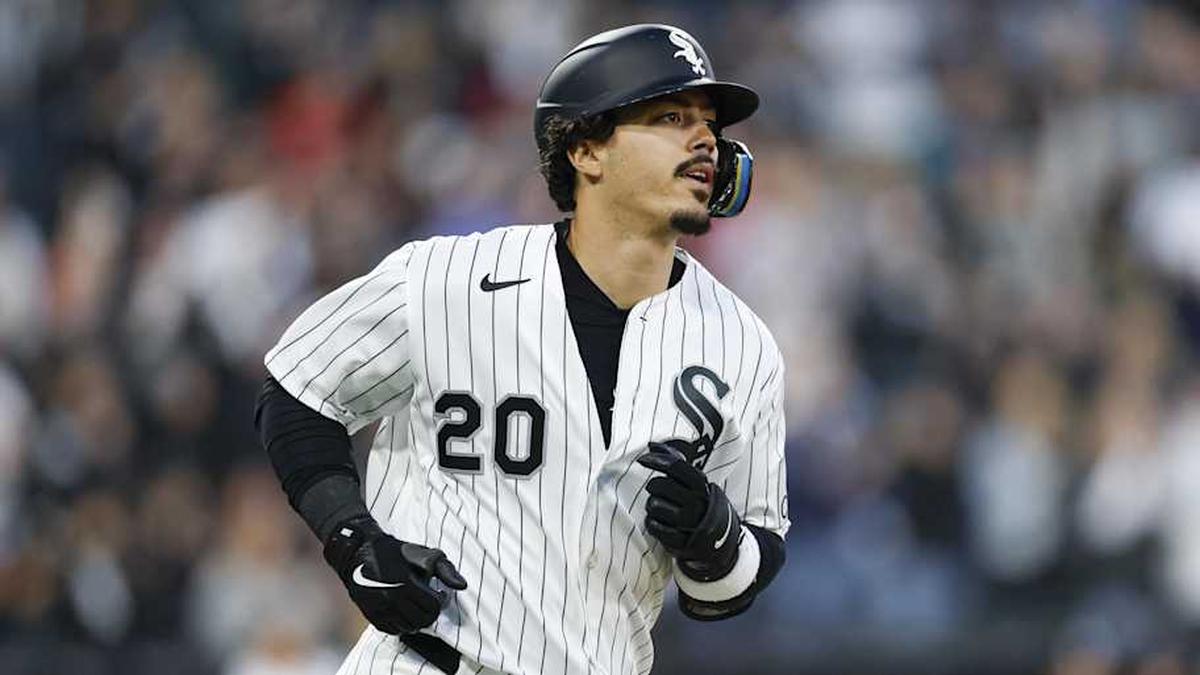  White Sox third baseman Miguel Vargas has had a breakout campaign. | Kamil Krzaczynski-Imagn Images 