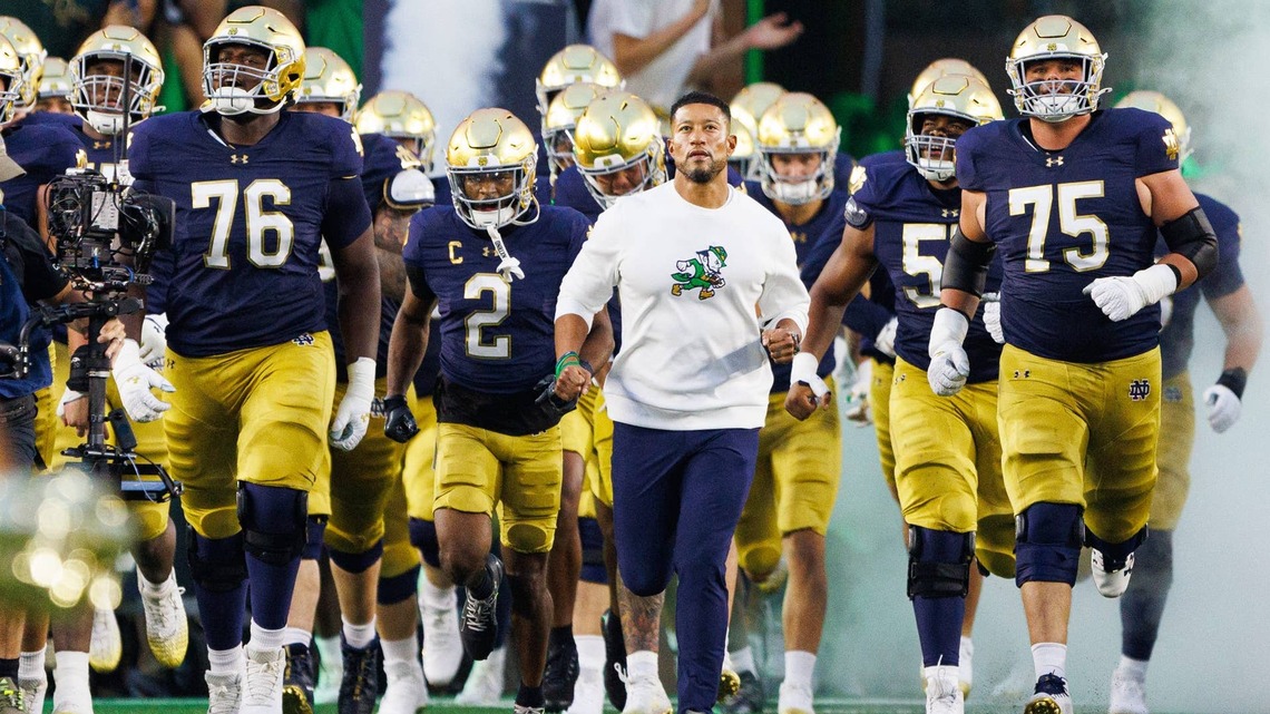 How to Watch Wisconsin vs Notre Dame: Live Stream NCAA CFB Game, TV Channel 
