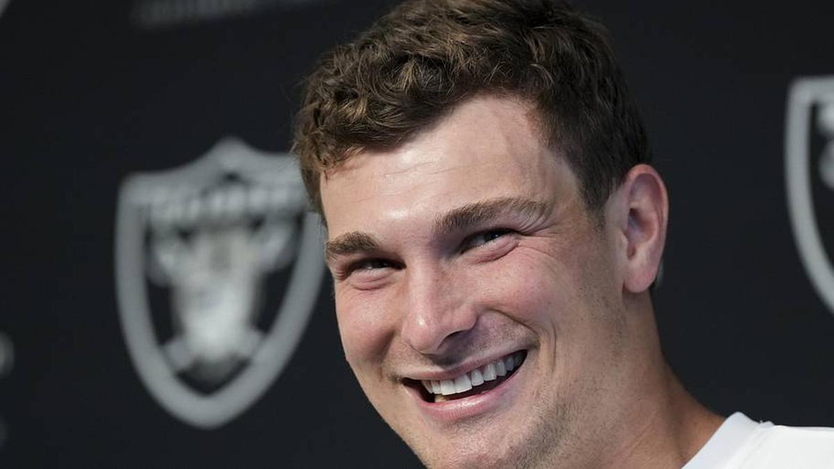  May 2, 2026; Henderson, NV, USA; Las Vegas Raiders quarterback Fernando Mendoza (15) speaks during a news conference at the team's Rookie Minicamp at Intermountain Health Performance Center. Mandatory Credit: Candice Ward-Imagn Images | Candice Ward-Imagn Images 