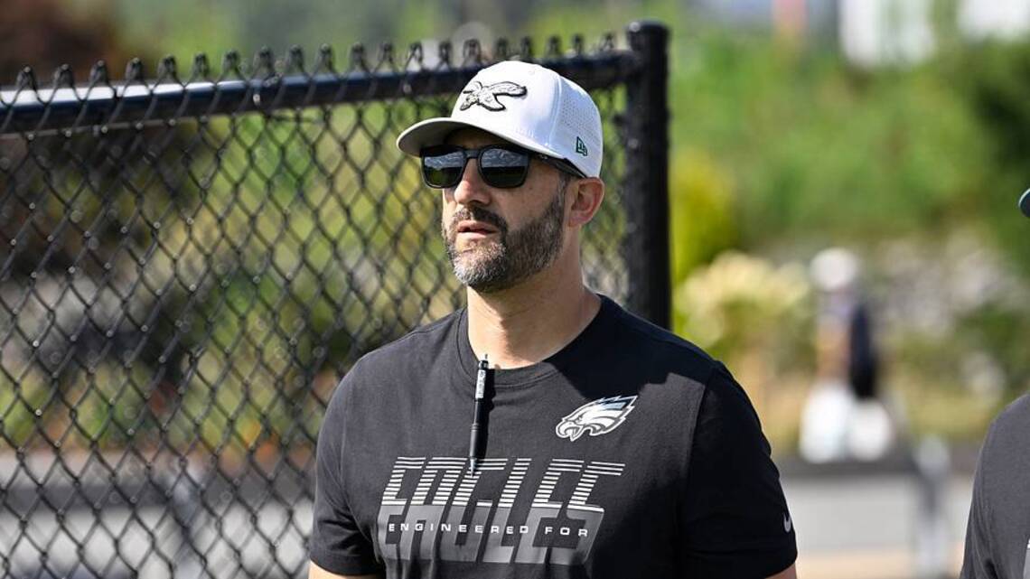 Nick Sirianni Keeps the Red Flag: Why the Eagles Coach Won't Hand Off Challenge Duties 