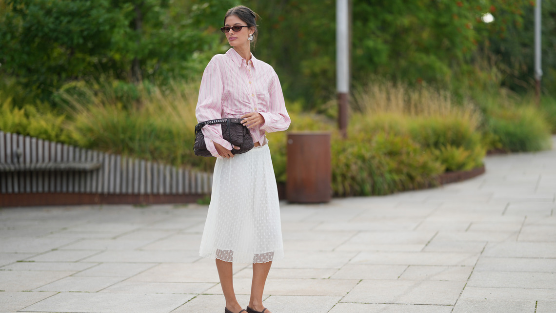 Forget Sneakers! French Girls Are Wearing These Flats With Jeans 