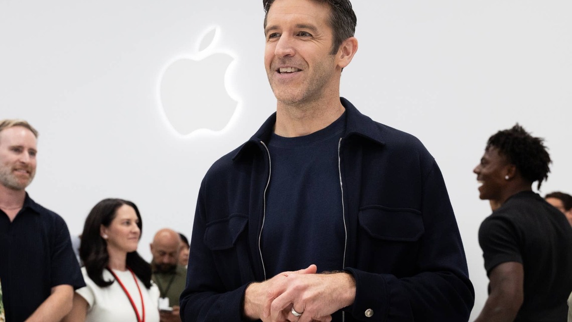 Apple gets bullish Wall Street call as iPhone demand jumps