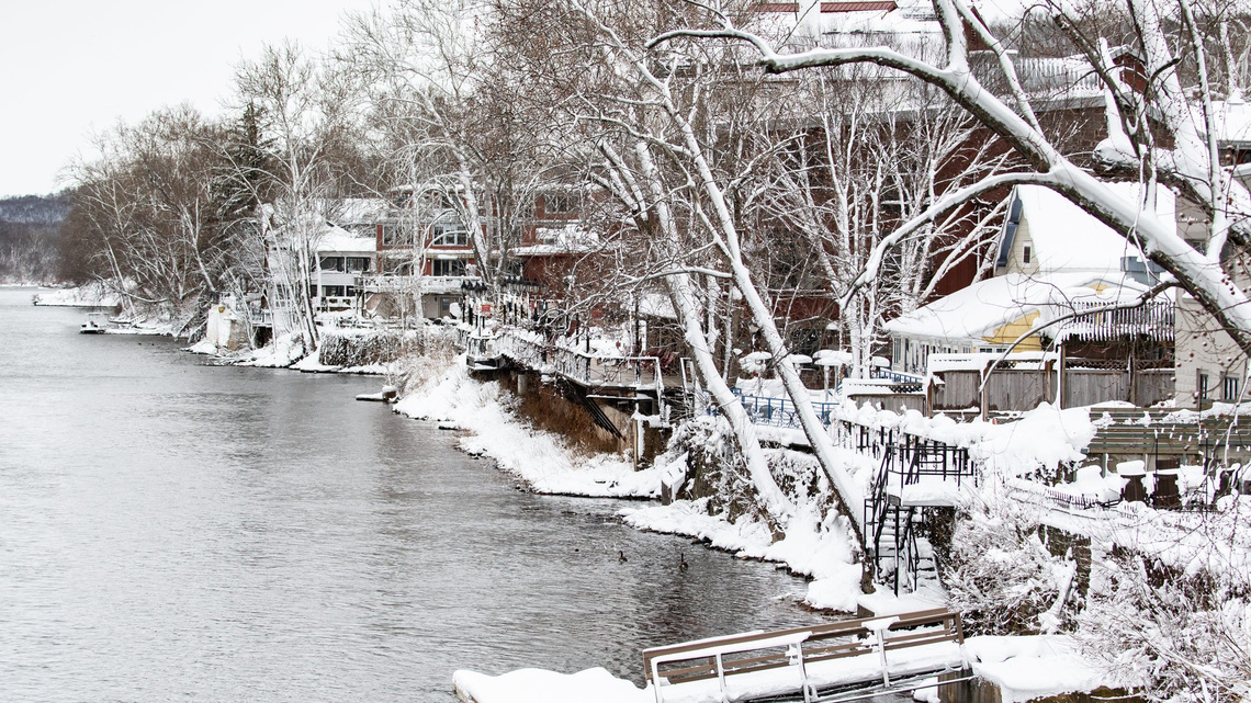 Does a strong El Niño mean more snow for Philadelphia this winter? 