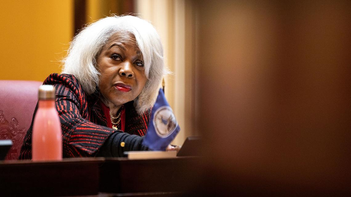 Sen. Lucas says she still doesn't know why the feds raided her businesses 