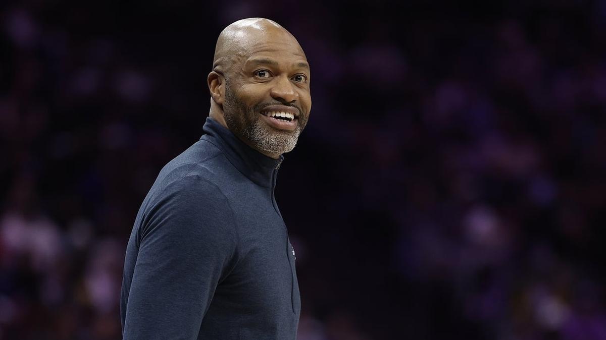 The Pelicans named Jamahl Mosley as head coach on Monday.