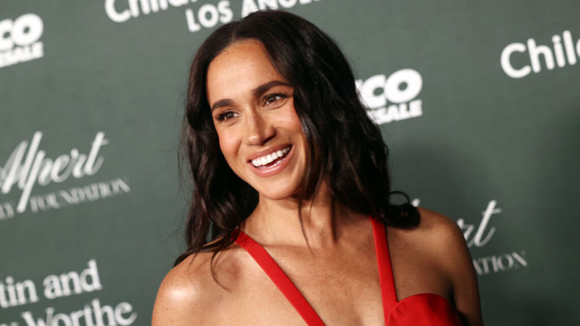Meghan Markle's $658 Weekender Tote Look Is Only $44 