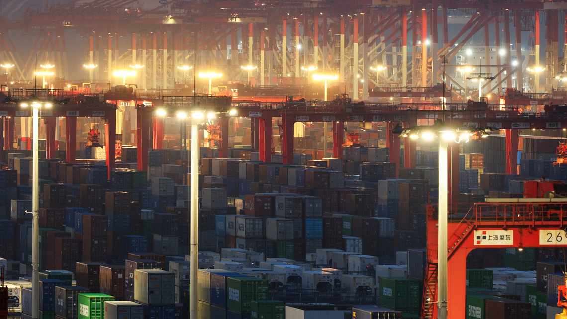 China's May trade data beat forecasts as exporters rush orders, ride AI wave 