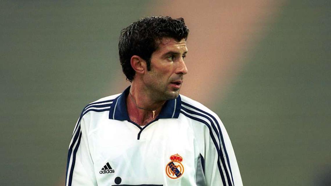  Luís Figo played for both Barcelona and Real Madrid. | IMAGO/Contrast 