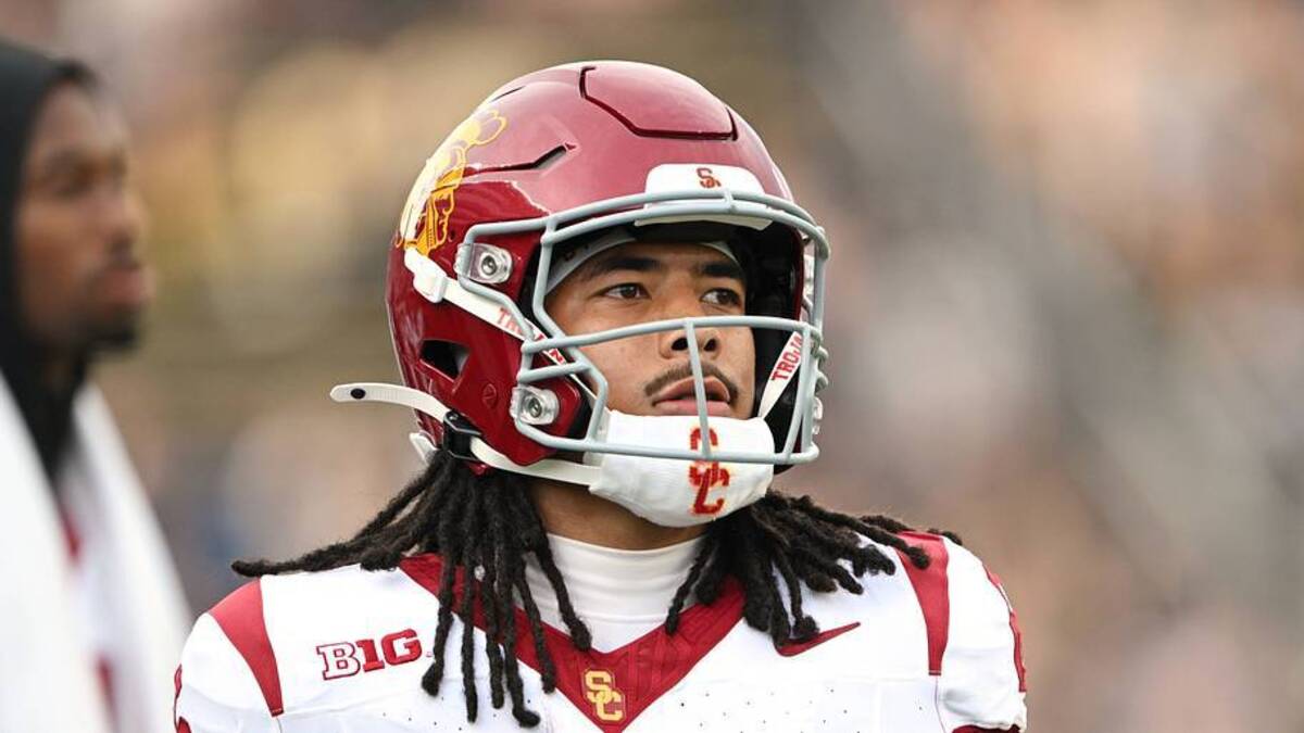  Sep 13, 2025; West Lafayette, Indiana, USA; Southern California Trojans wide receiver Makai Lemon (6) warms up before the game against the Purdue Boilermakers at Ross-Ade Stadium. Mandatory Credit: Marc Lebryk-Imagn Images | IMAGN IMAGES via Reuters Connect 