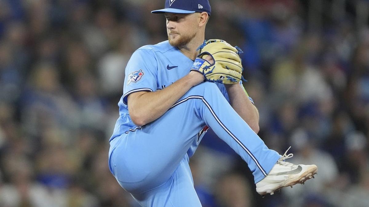 
                 Apr 29, 2026; Toronto, Ontario, CAN; Toronto Blue Jays starting pitcher Eric Lauer (56) pitches to the Boston Red Sox during the fourth inning at Rogers Centre. Mandatory Credit: John E. Sokolowski-Imagn Images 
              