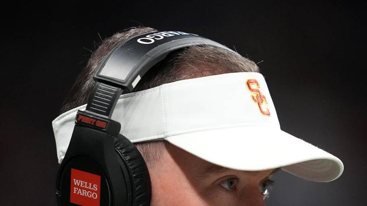  Dec 30, 2025; San Antonio, TX, USA; Southern California Trojans head coach Lincoln Riley watches in the first half against the TCU Horned Frogs during the Alamo Bowl at Alamodome. Mandatory Credit: Kirby Lee-Imagn Images | Kirby Lee-Imagn Images 