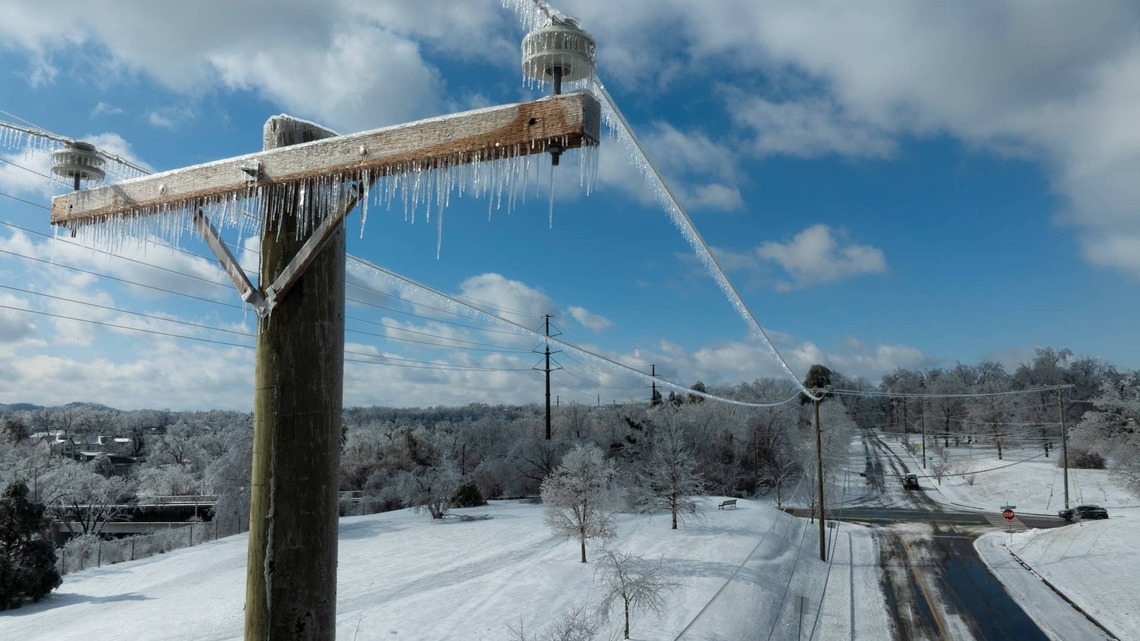 Farmers' Almanac Warns of a Very Unpredictable Winter Ahead in 2026-27