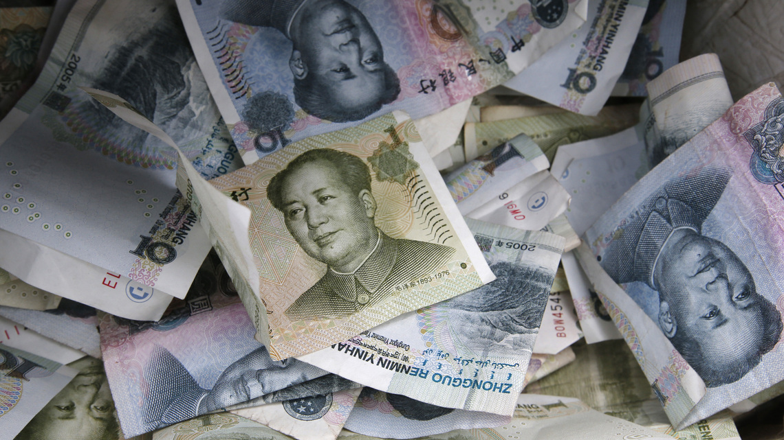 Analysis-China breaks step with global markets, and investors buy in 