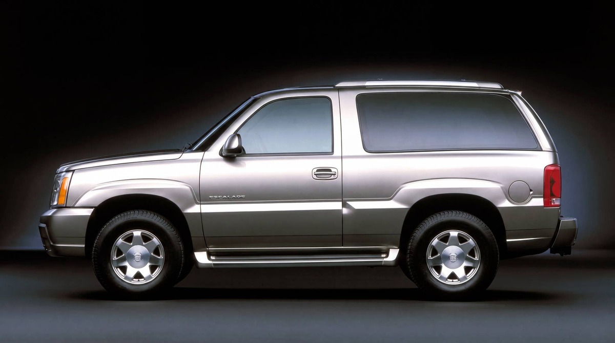  2004 Cadillac Escalade SWB Concept Cole Attisha/Gemini 3 Pro