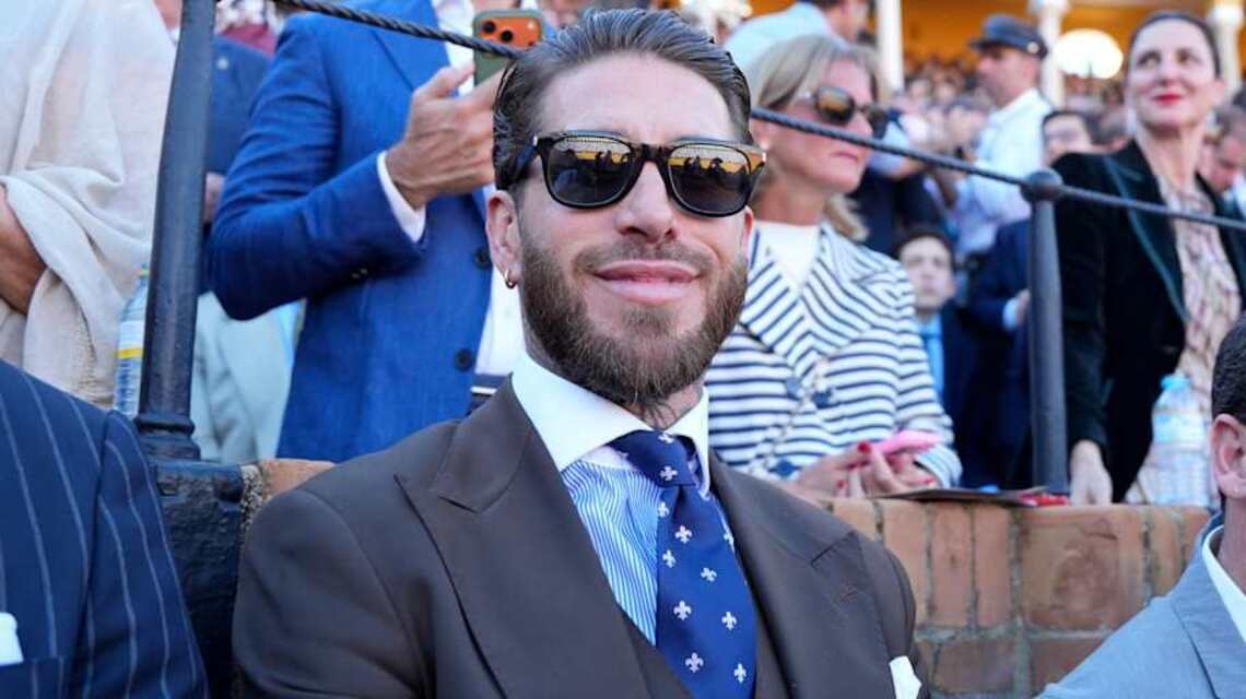 Soccer god Sergio Ramos gets his fitness on in Miami. See him in action