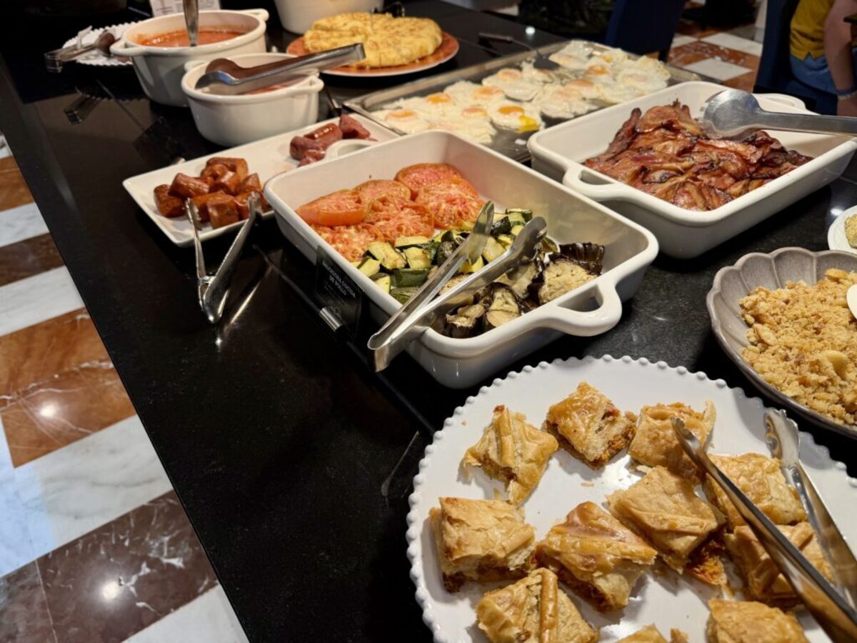  Savory breakfast options included eggs, bacon and potato-based Spanish omelettes. Photo credit: Cathy Bennett Kopf 
