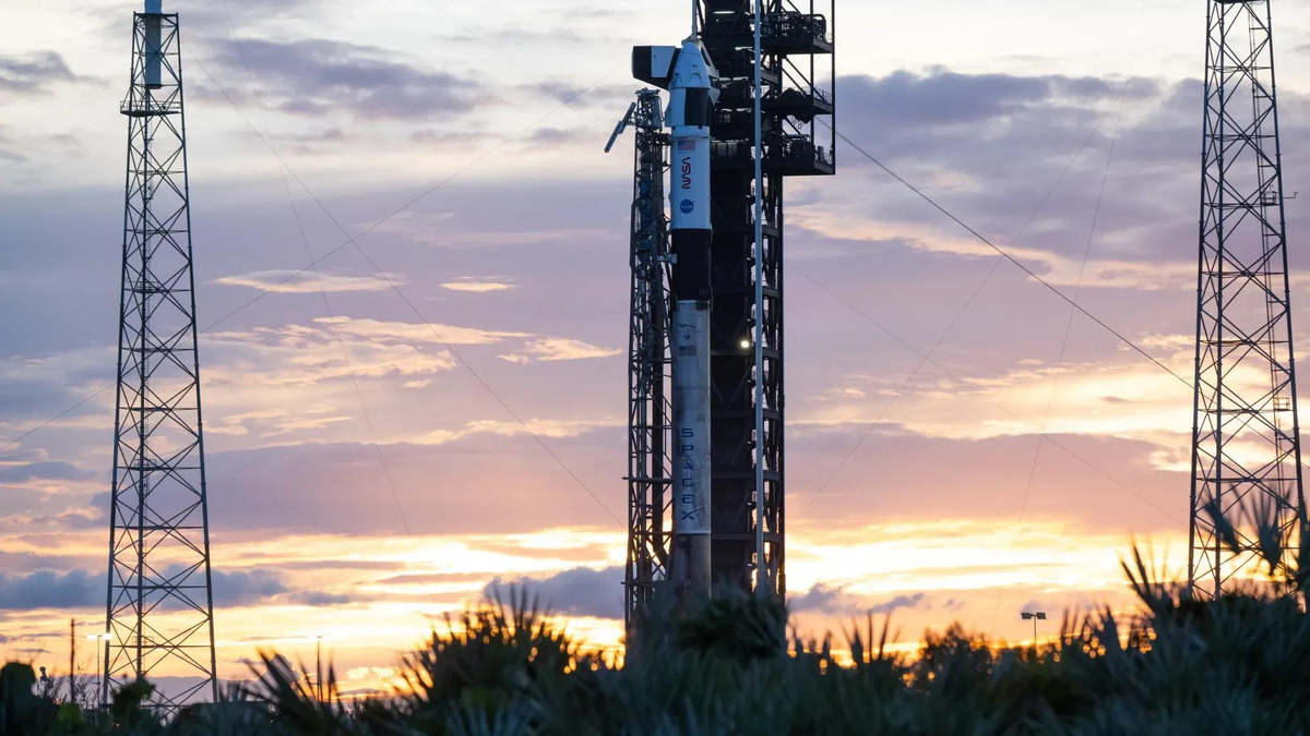 3 rocket launches, 13 hours. SpaceX eyes busy day across US | Modesto Bee