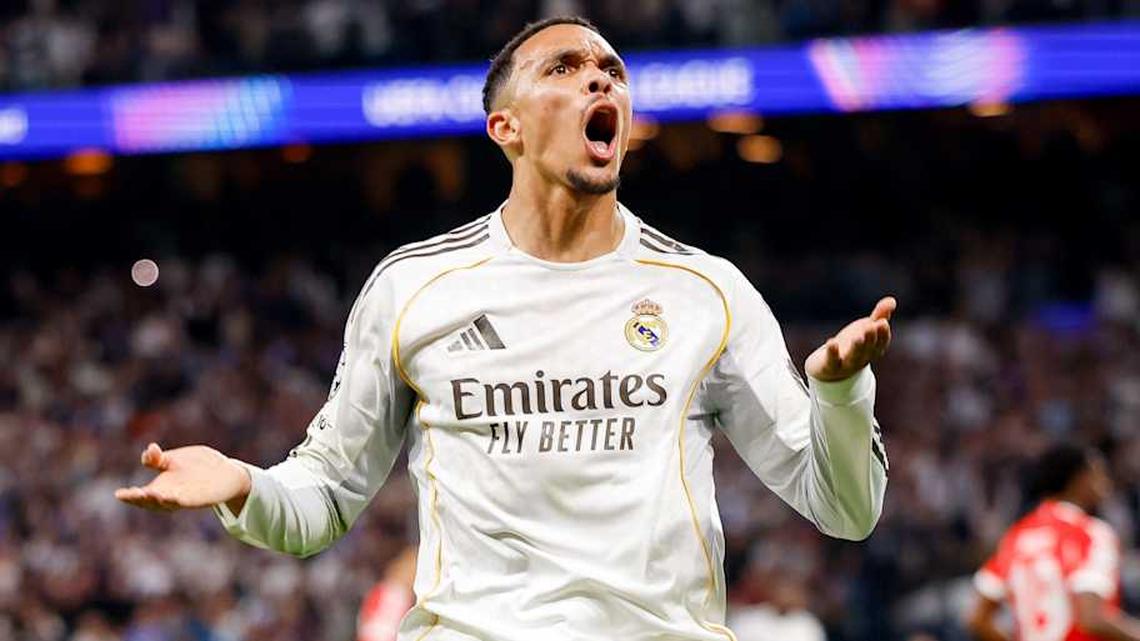  Trent Alexander-Arnold is in danger of missing the World Cup. | Manu Reino/DeFodi Images/DeFodi/Getty Images 