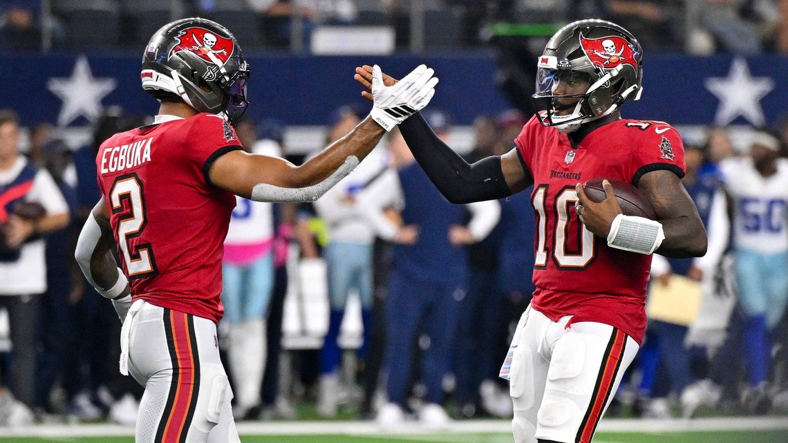 Jalon Daniels Gets His First Win, With a Little Help from His Friends 