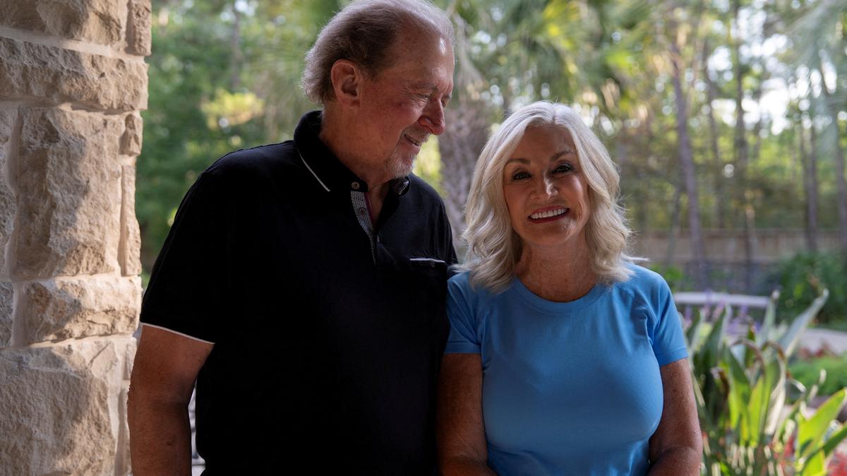 Menta "Steve" and his wife Jo Linda Wallace pose for a portrait at their home in The Woodlands, Texas, U.S., May 29, 2026. Wallace is taking daraxonrasib in a clinical trial, which is Revolution Medicine's pancreatic cancer drug.   REUTERS/Danielle Villasana