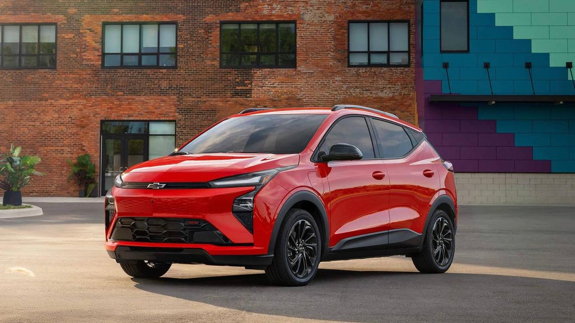 2027 Chevy Bolt's Base Price Drops to $27,745 If You Know Where to Shop 