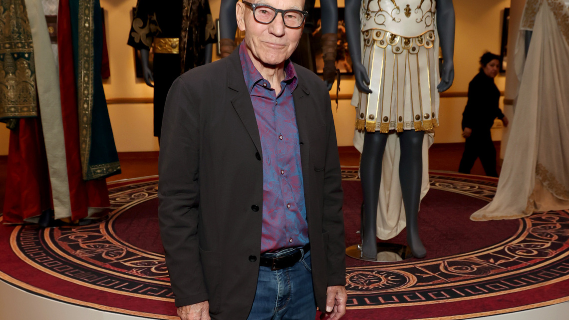 Patrick Stewart Battled Lewy Body Dementia Before Death: What to Know 