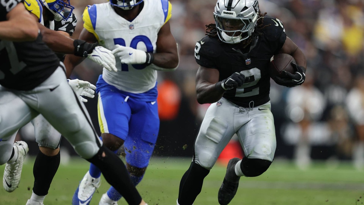 Ashton Jeanty Is Worth the Fantasy Risk Against the Jets