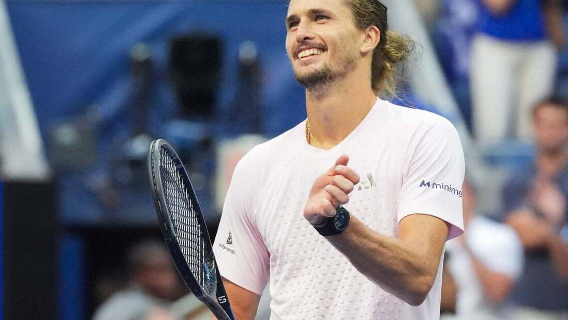 ATP roundup: Alexander Zverev, Carlos Alcaraz advance in Asia 