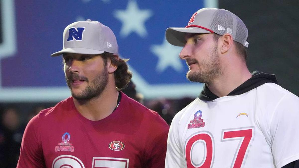  Let's see the Bosa brothers on the field together. | Kirby Lee-Imagn Images 