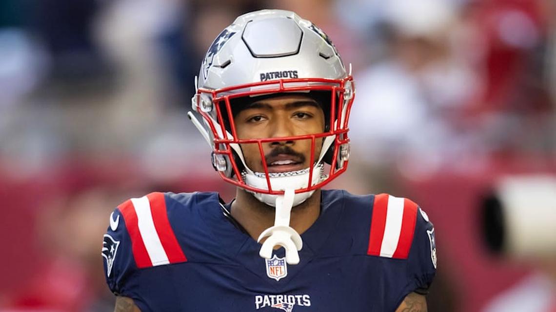  Dec 15, 2024; Glendale, Arizona, USA; New England Patriots wide receiver Ja'Lynn Polk (1) against the Arizona Cardinals at State Farm Stadium. Mandatory Credit: Mark J. Rebilas-Imagn Images | Mark J. Rebilas-Imagn Images 