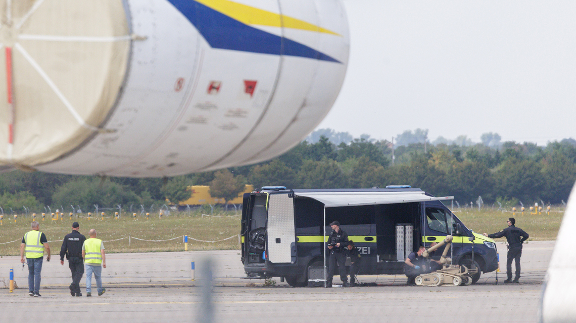 Russia's escalating hybrid attacks put Europeans in a bind 
