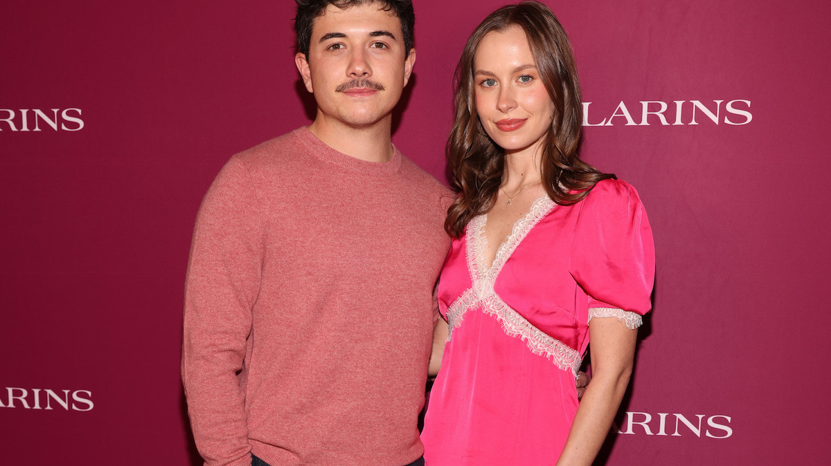 Pregnant Natasha Bure's Husband Celebrates Her 1st Mother's Day 