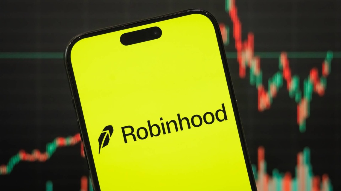 Robinhood stock falls as company unveils $2 billion debt plan 