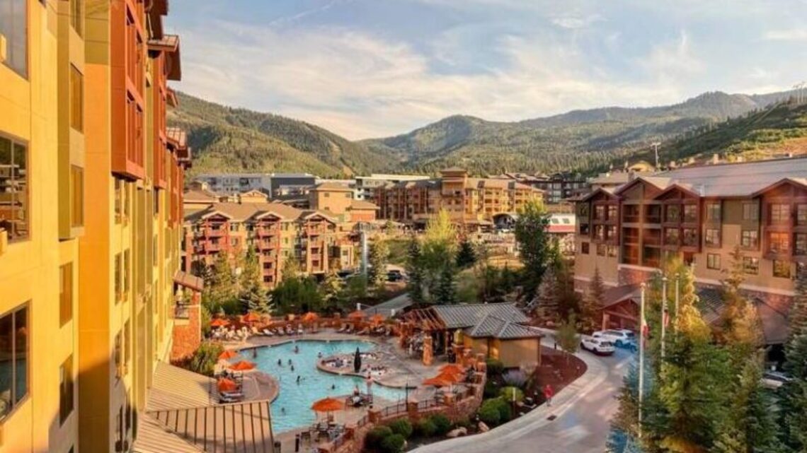 How to Rent a Timeshare Like a Hotel (Without Owning One) 