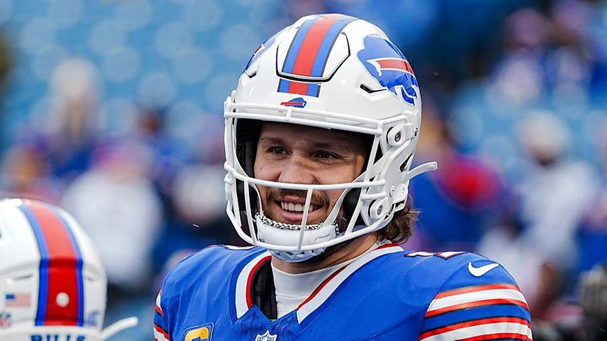  Buffalo Bills quarterback Josh Allen (17) smiles at something someone said before the Buffalo Bills wild card game against the Denver Broncos at Highmark Stadium in Orchard Park on Jan. 12, 2025. | Tina MacIntyre-Yee/Democrat and Chronicle / USA TODAY NETWORK via Imagn Images 
