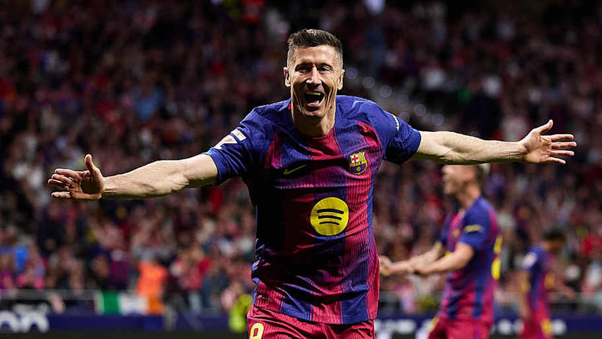  Robert Lewandowski is nearing another 20-goal season. | Alvaro Medranda/Quality Sport Images/Getty Images 