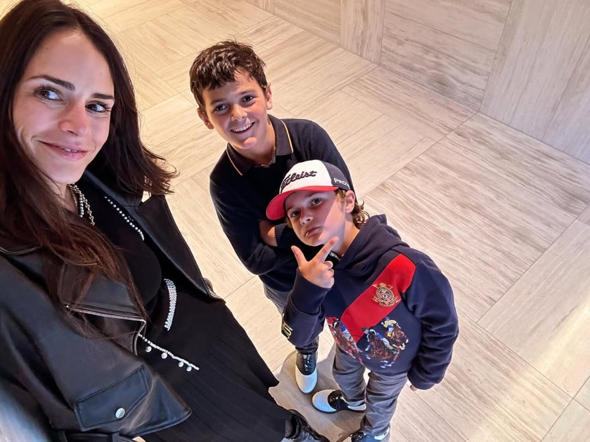  Maria Brewster and Jordana Brewster with Julian and Rowan.Charley Gallay/Getty Images for Zimmer Children's Museum 