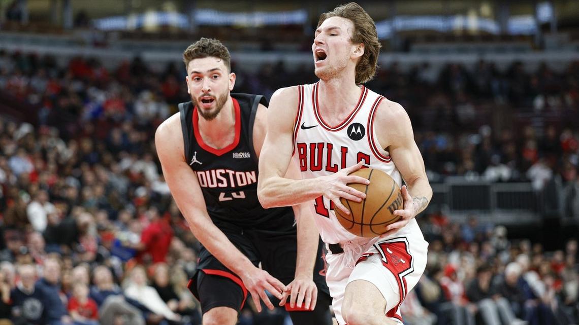 Seven Bulls reach double figures in victory over Rockets 