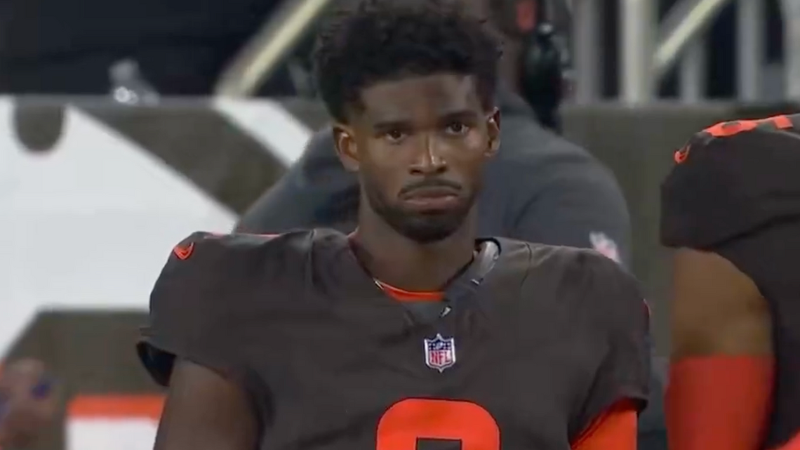 NFL Fans Questioning Why Shedeur Sanders Isn't Wearing Headset On Sideline 