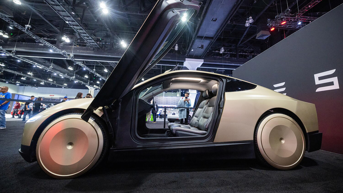 Tesla's Cybercab launch triggers federal safety probe 