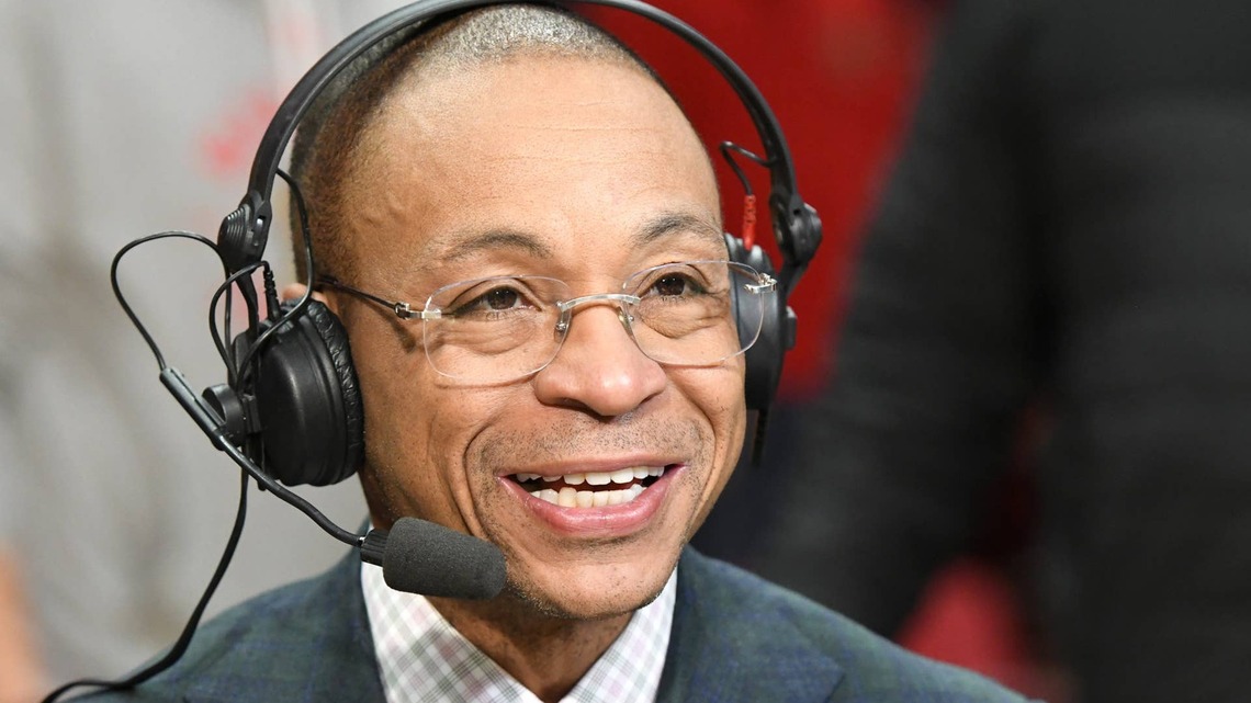 It's Time For Fox Sports To Move On From Gus Johnson