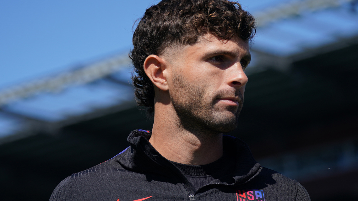 Soccer-Pulisic to start for United States in round-of-32 match against Bosnia 