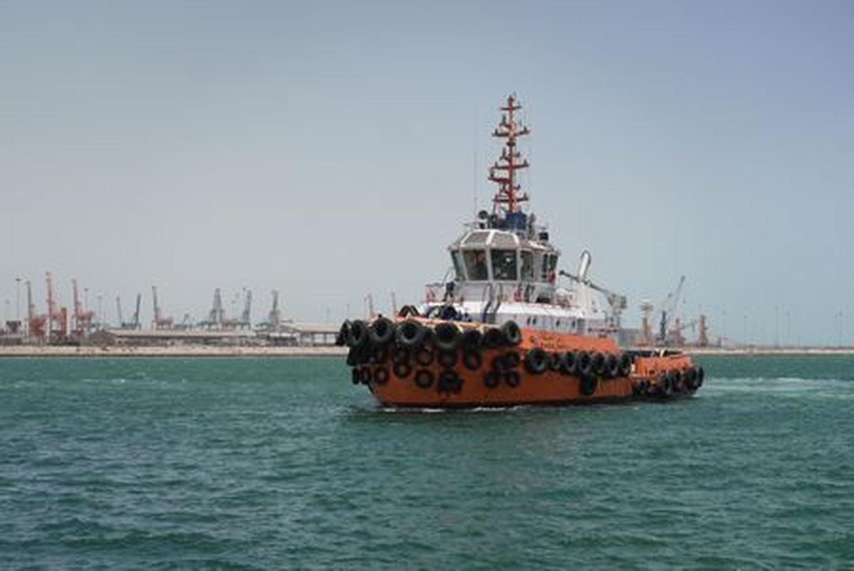 A tugboat sails in Saudi waters near the Dammam Port in Dammam, Saudi Arabia, May 17, 2026. REUTERS/Mohammed Benmansour