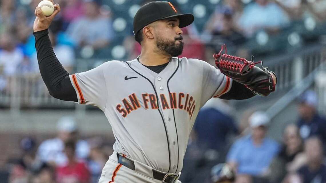 Giants' Anthony Molina cools off Braves, earns win over former team 