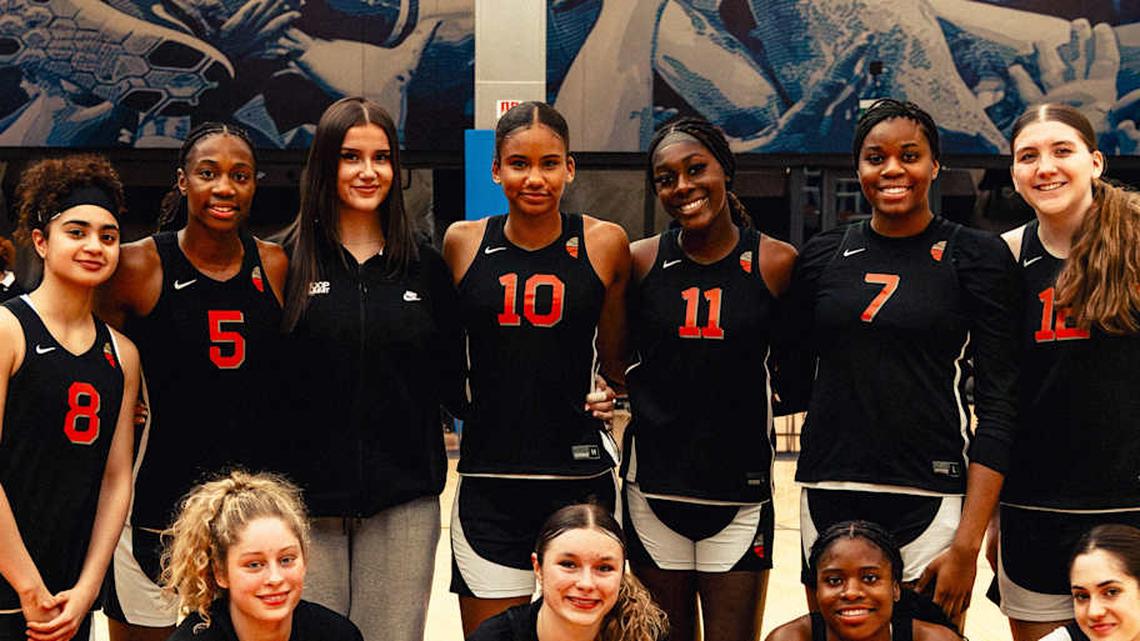  Apr 8, 2026; Portland, OR, USA; World Select Team poses together for a picture after practice at the 2026 Nike Hoop Summit | Nike 