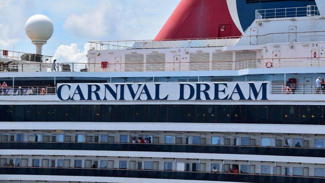 Carnival Cruise Line addresses balcony etiquette ‘rules' 